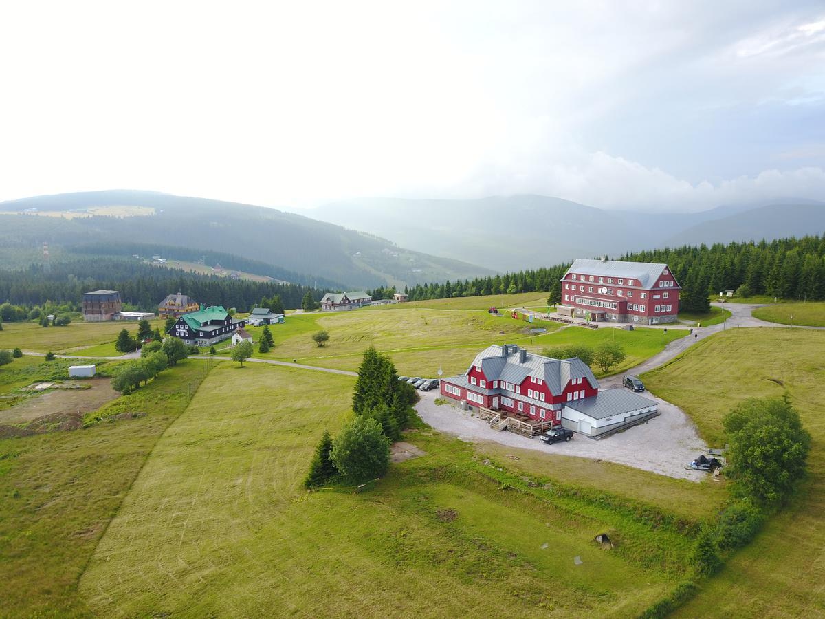 Hotel Bouda Helena Pec pod Snezkou Exterior photo